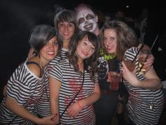 Schelloween 2010  100 